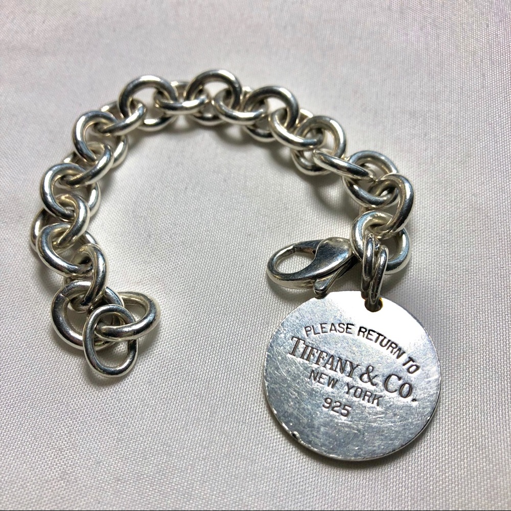 Tiffany & Co. Return to Tiffany Round Tag Bracelet